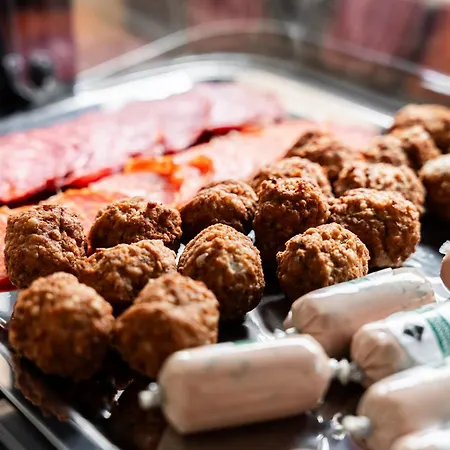 Vier Jahreszeiten An Der Therme & Kliniken Naehe Freiburg & Schwarzwald Ideal Fuer Wellness Kur & Business Ausfluege 24h Check In- Wlan & Parken Gratis Bad Krozingen