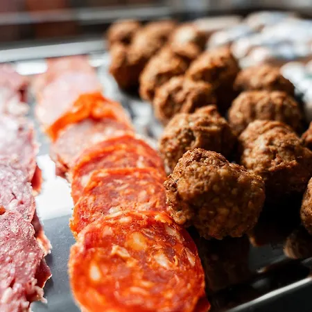 Vier Jahreszeiten An Der Therme & Kliniken Naehe Freiburg & Schwarzwald Ideal Fuer Wellness Kur & Business Ausfluege 24h Check In- Wlan & Parken Gratis 호텔