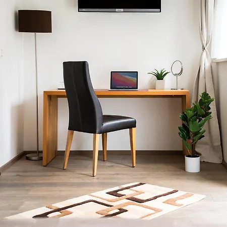 Ξενοδοχείο Vier Jahreszeiten An Der Therme & Kliniken Naehe Freiburg & Schwarzwald Ideal Fuer Wellness Kur & Business Ausfluege 24h Check In- Wlan & Parken Gratis 3*