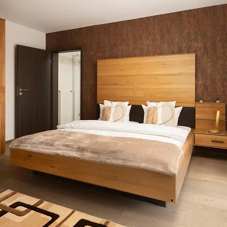 Vier Jahreszeiten An Der Therme & Kliniken Naehe Freiburg & Schwarzwald Ideal Fuer Wellness Kur & Business Ausfluege 24h Check In- Wlan & Parken Gratis Ξενοδοχείο Bad Krozingen