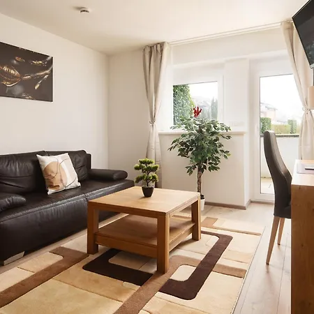 Vier Jahreszeiten An Der Therme & Kliniken Naehe Freiburg & Schwarzwald Ideal Fuer Wellness Kur & Business Ausfluege 24h Check In- Wlan & Parken Gratis Ξενοδοχείο