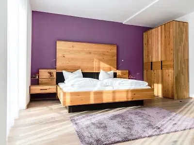 Vier Jahreszeiten An Der Therme & Kliniken Naehe Freiburg & Schwarzwald Ideal Fuer Wellness Kur & Business Ausfluege 24h Check In- Wlan & Parken Gratis 호텔 바트크로찡엔